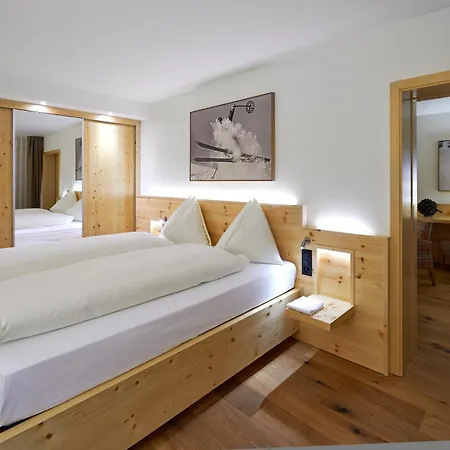 Waldhotel Szálloda Arosa