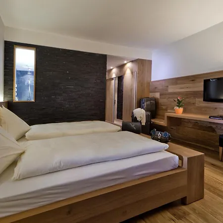 Waldhotel Szálloda
