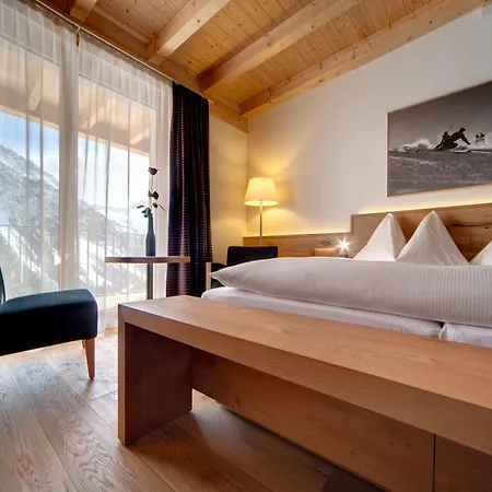 Waldhotel Szálloda Arosa