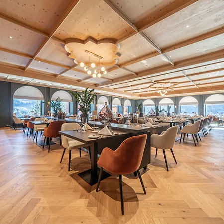 Waldhotel Szálloda