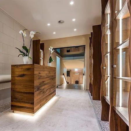 Waldhotel 酒店 阿罗萨