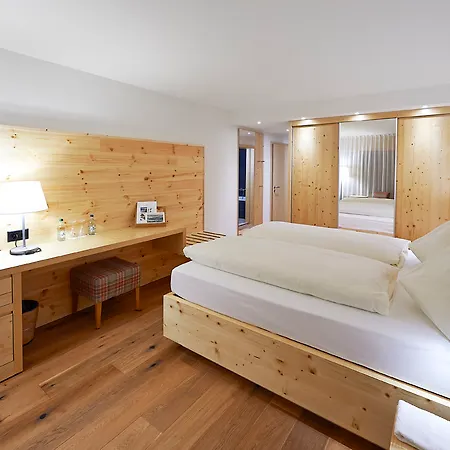 酒店 Waldhotel 4*