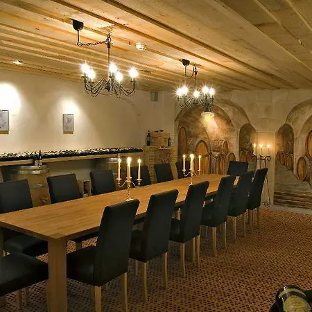 Waldhotel