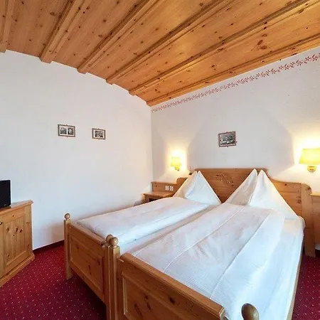 Waldhotel