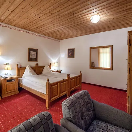 Waldhotel Ξενοδοχείο