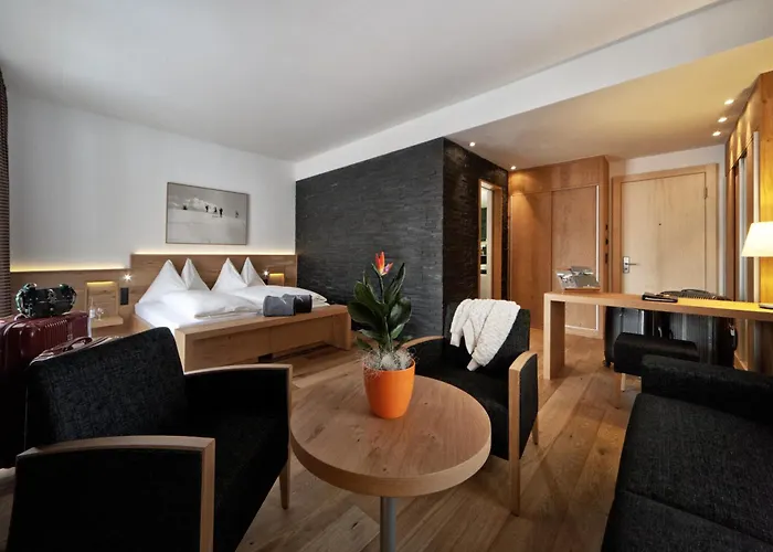 Waldhotel 酒店 阿罗萨