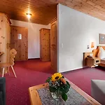 Waldhotel Готель 4*