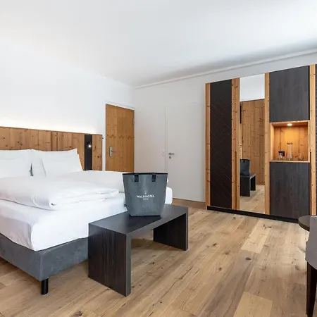 Waldhotel 4*