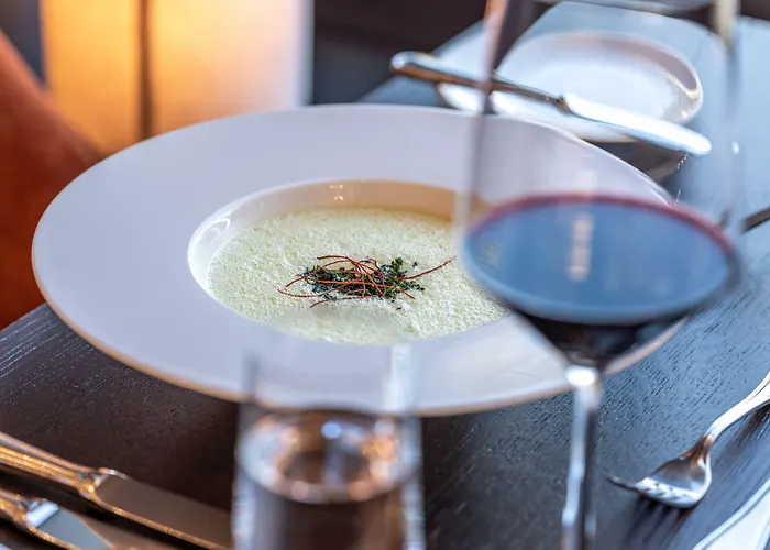 Waldhotel أروسا