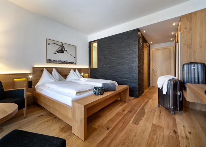 Waldhotel 4* أروسا